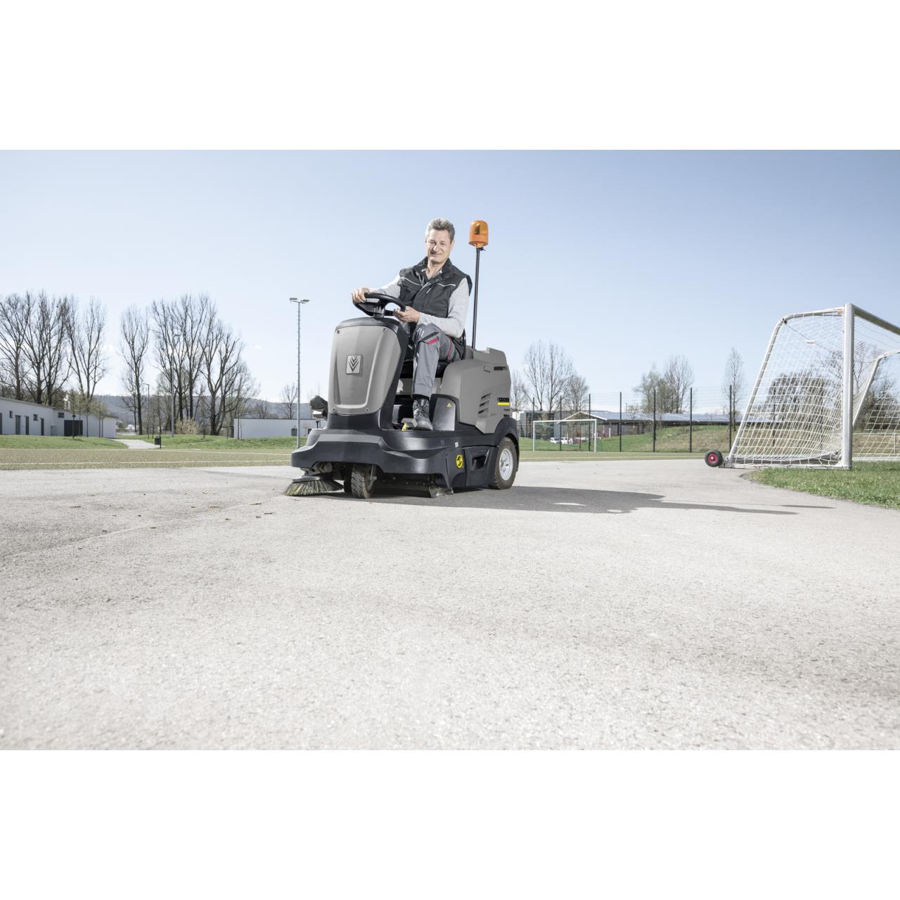 Kehrmaschine KM 90/60 R G